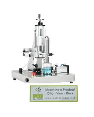 TAPPATORE PER LA CHIUSURA DI CAPSULE TWIST OFF